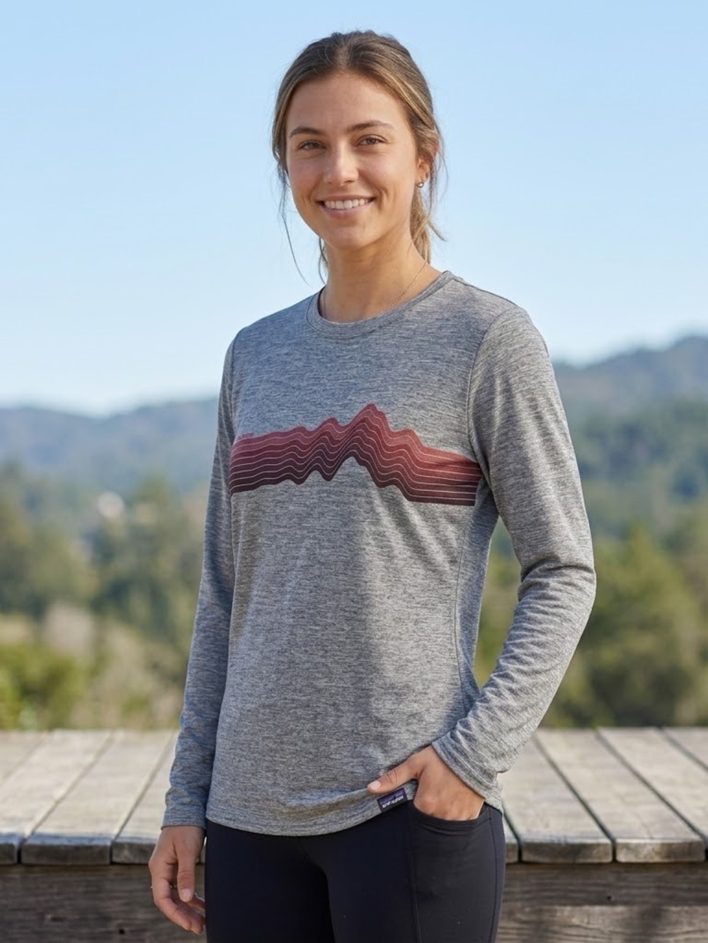 Patagonia Capilene Cool Daily Graphic Long Sleeve Shirt Gray Womens Small